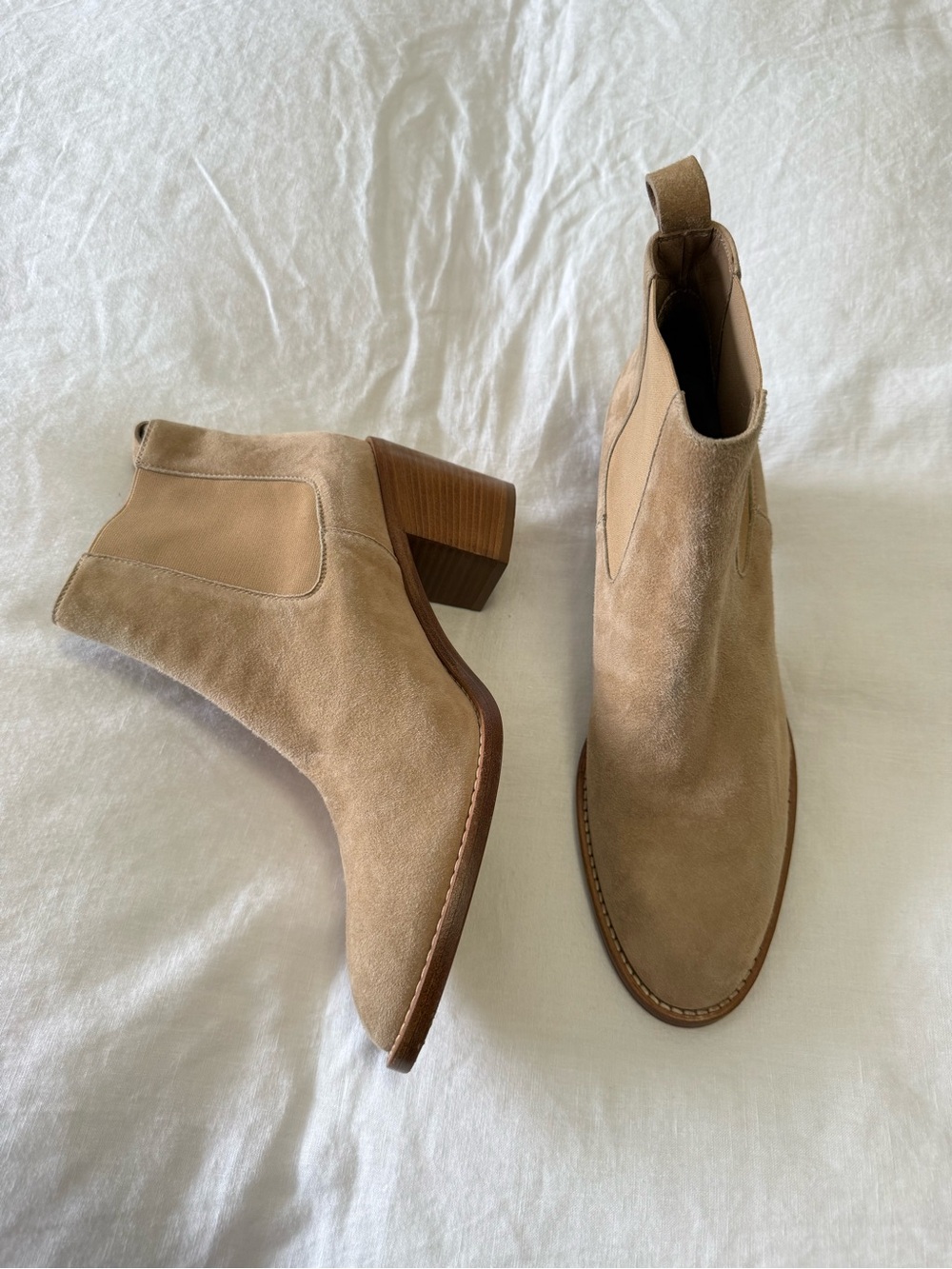 Jenni Kayne | Women’s 41 (US 11) | Beige Suede Chelsea Bootie Block Heel Italy